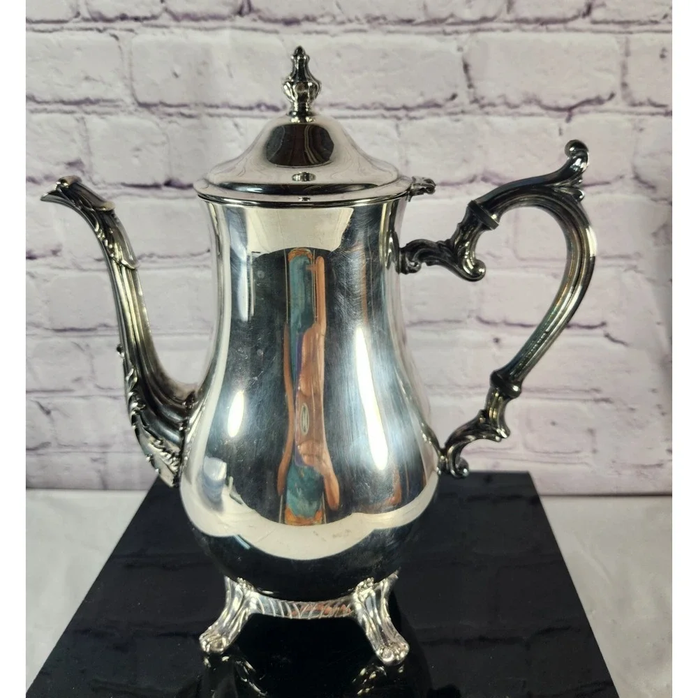 I.S.Co International Silver Company Coffee Teapot Victorian Legs Stunning Patina